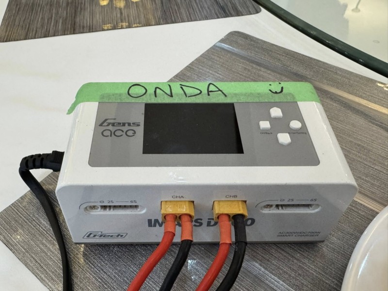 格氏D300航模電池充電器